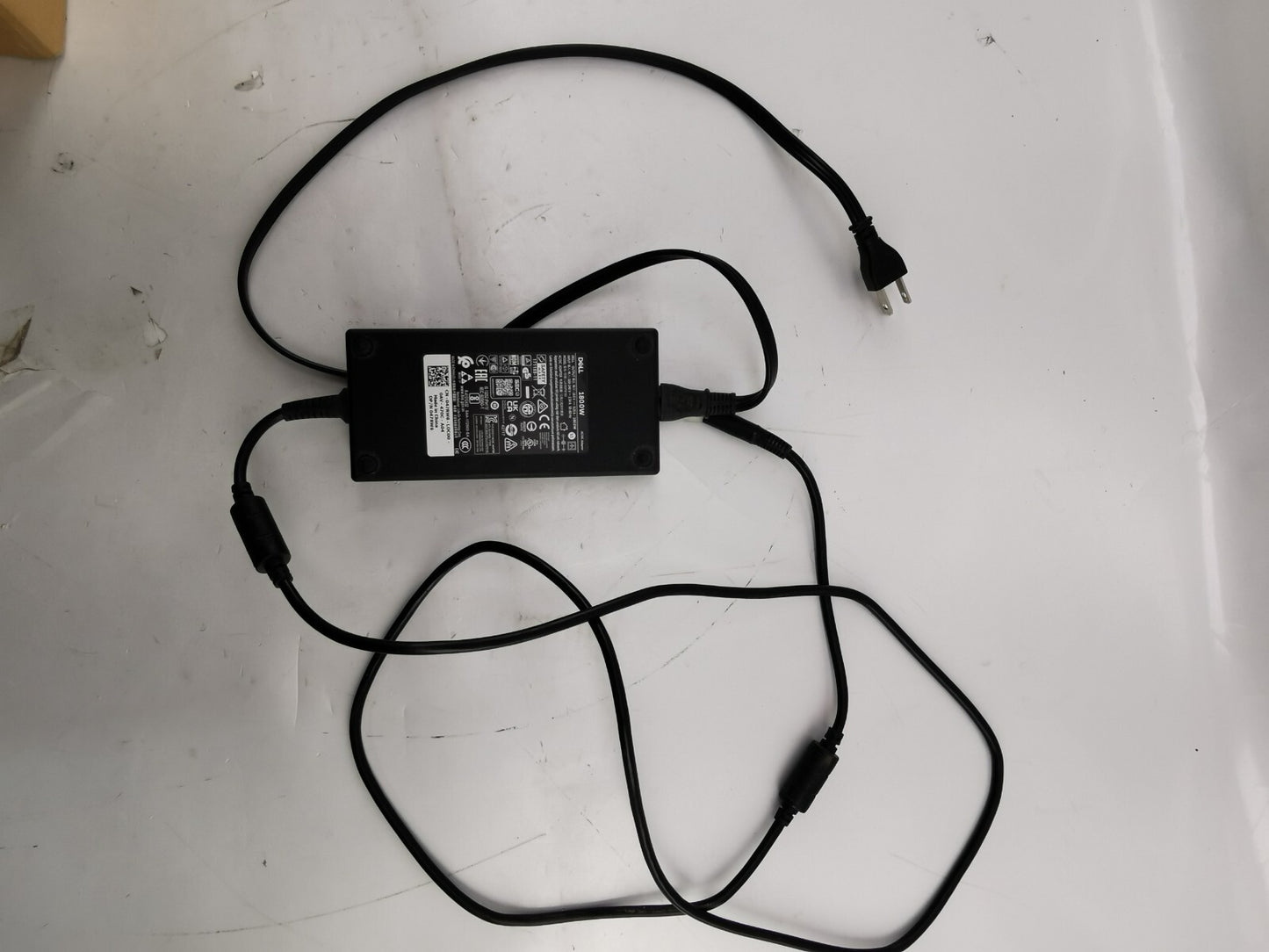 DELL OEM 180W AC Adapter