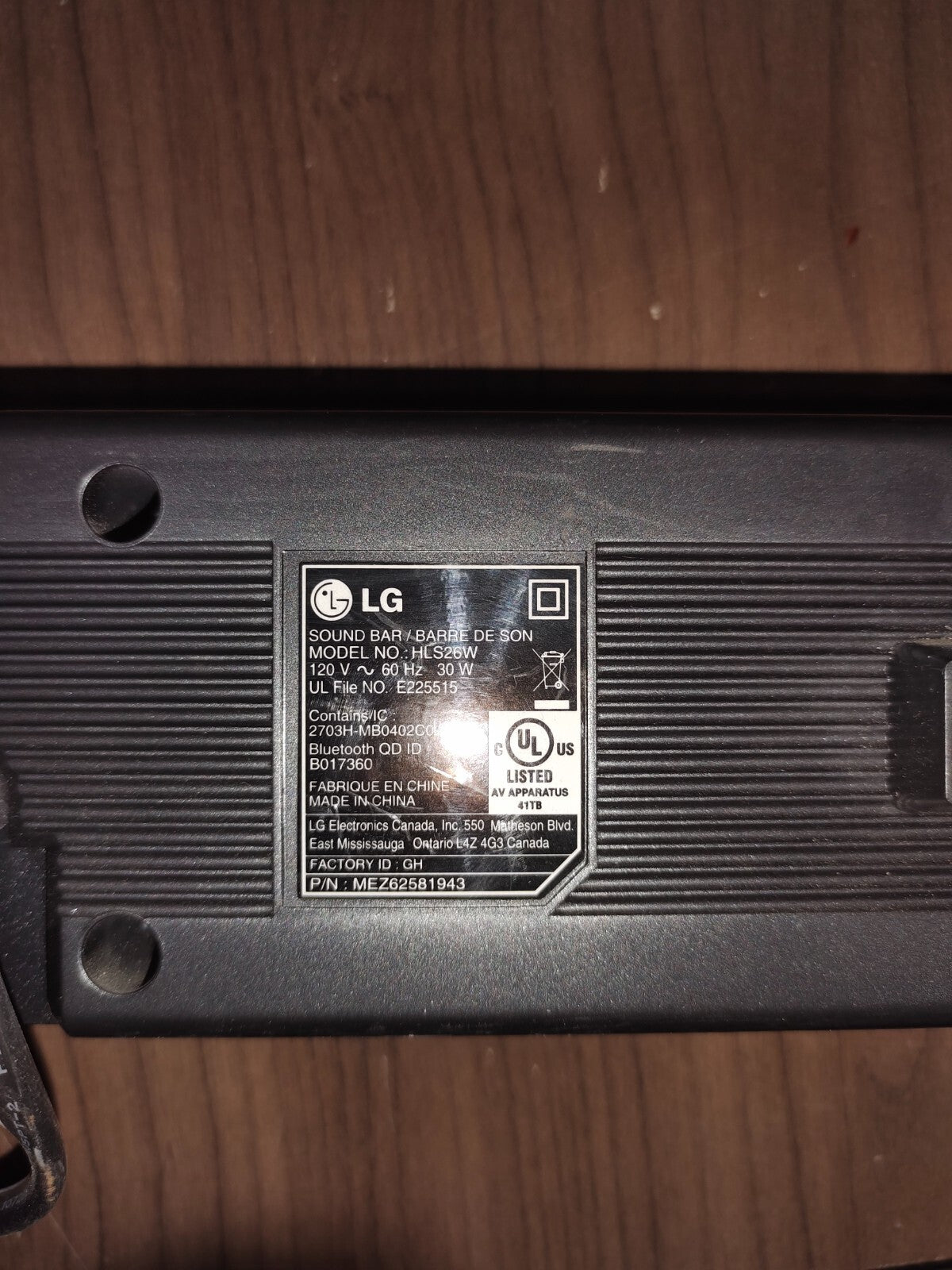 LG HLS26W Sound Bar