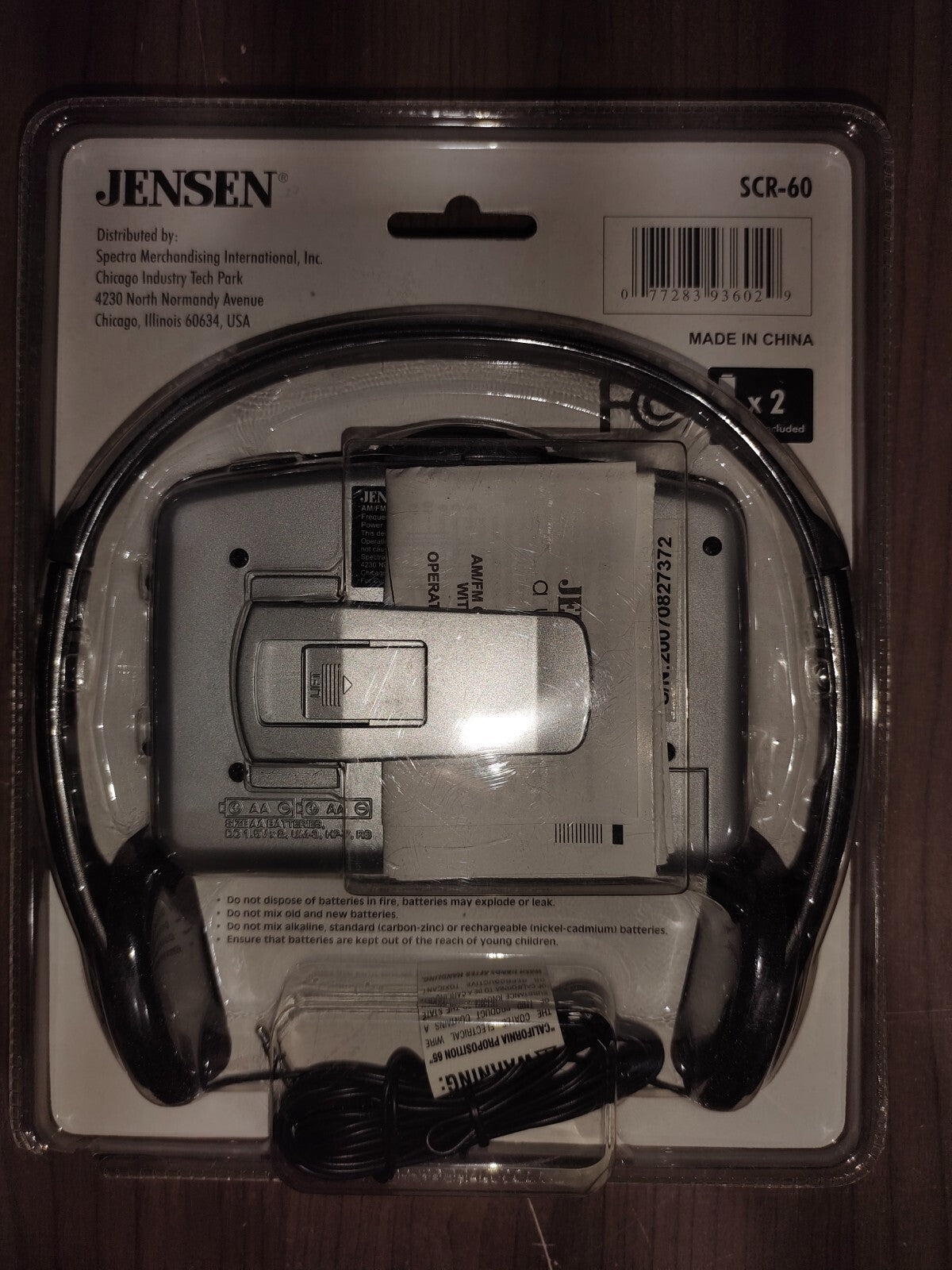 Jensen SCR-60 Portable Tape Player Stereo Cassette AM/FM Walkman - New