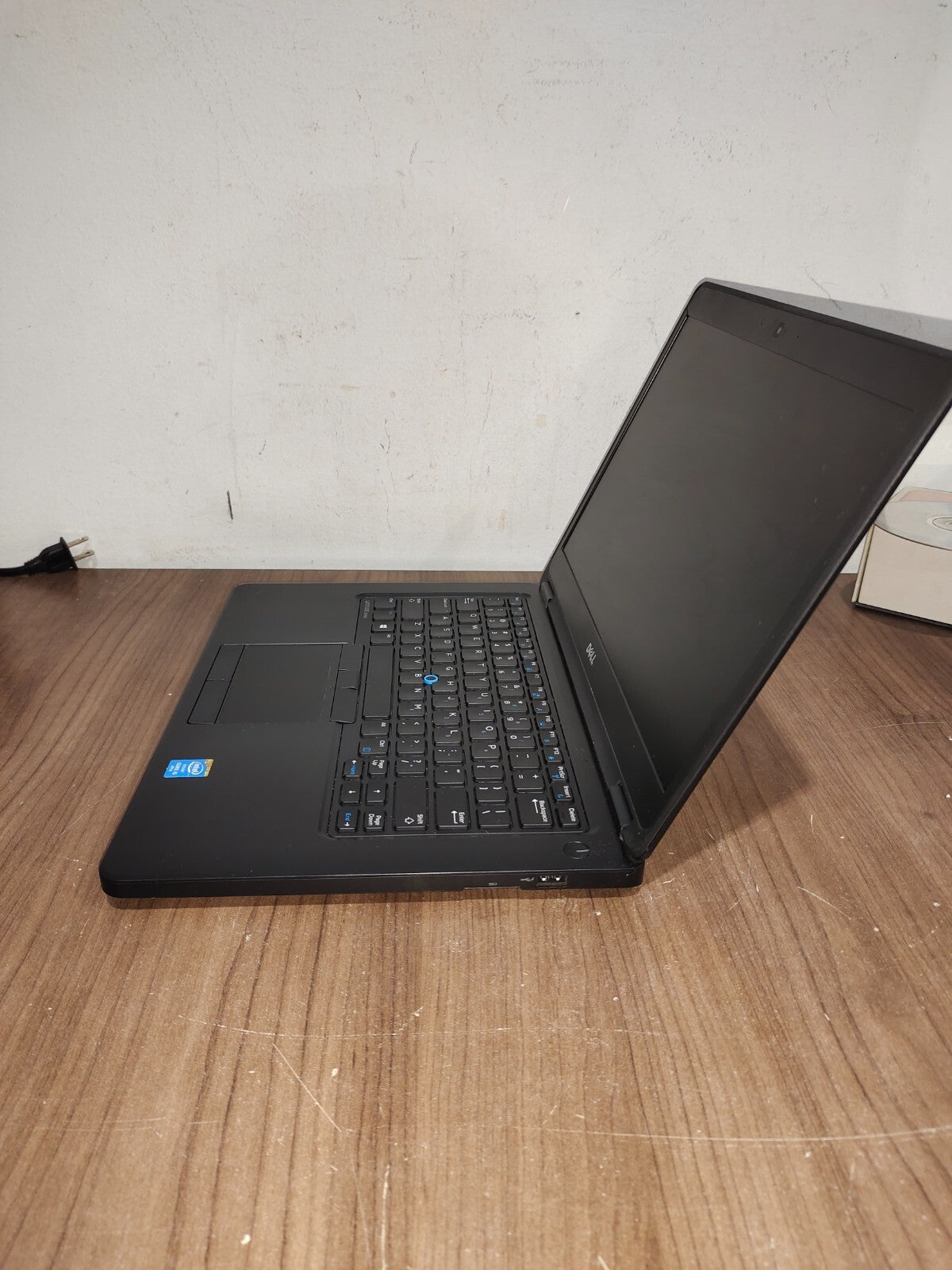 Dell Laptop Computer PC 14.1" Intel i5 16GB 256GB SSD - Latitude E5450