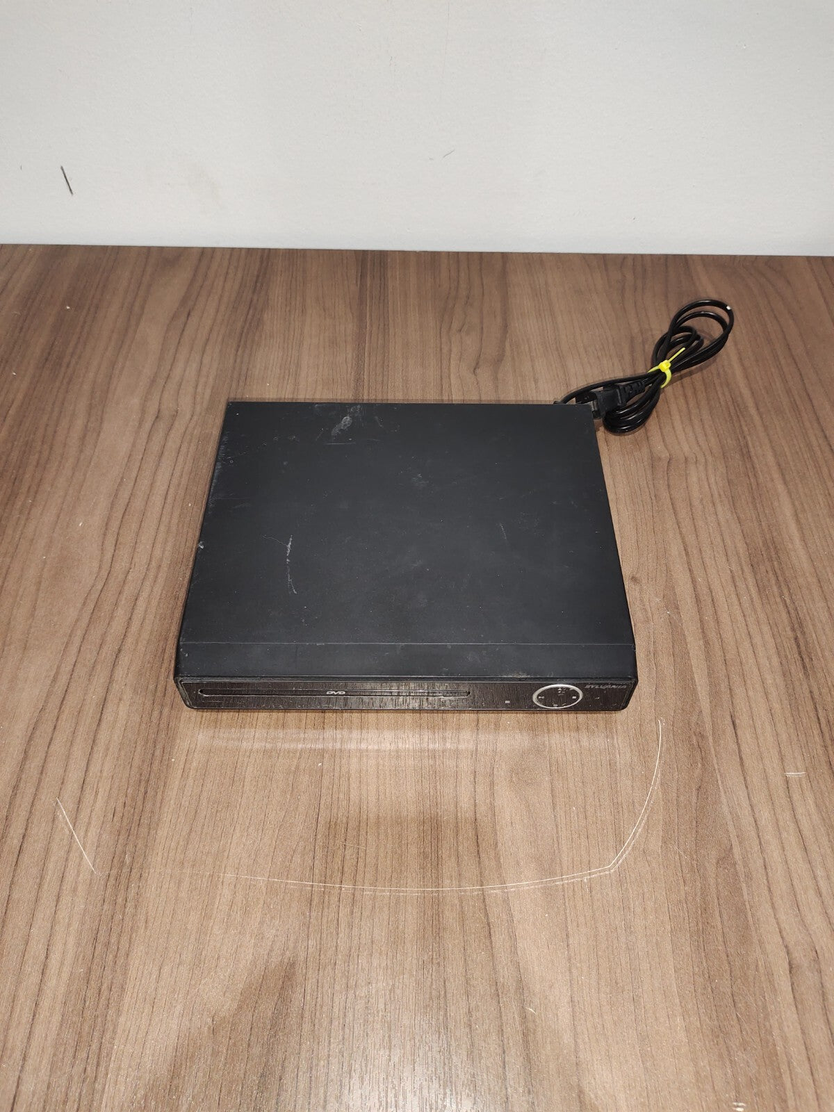 Sylvania HDMI Up-Convert DVD Player SDVD6656 Black