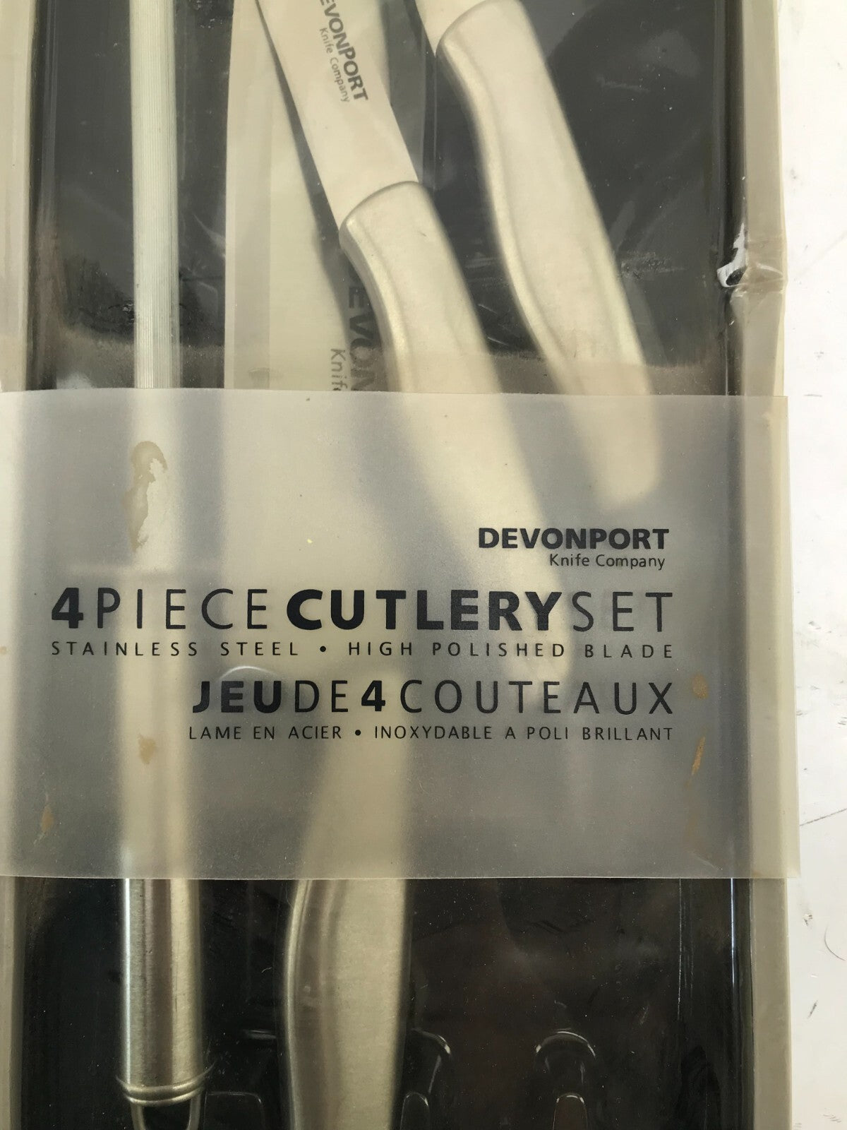 Devonport 4 Piece cutlery set