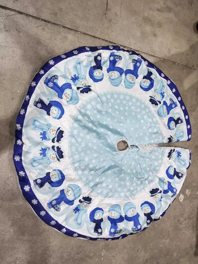 Christmas Tree Skirt - 4ft