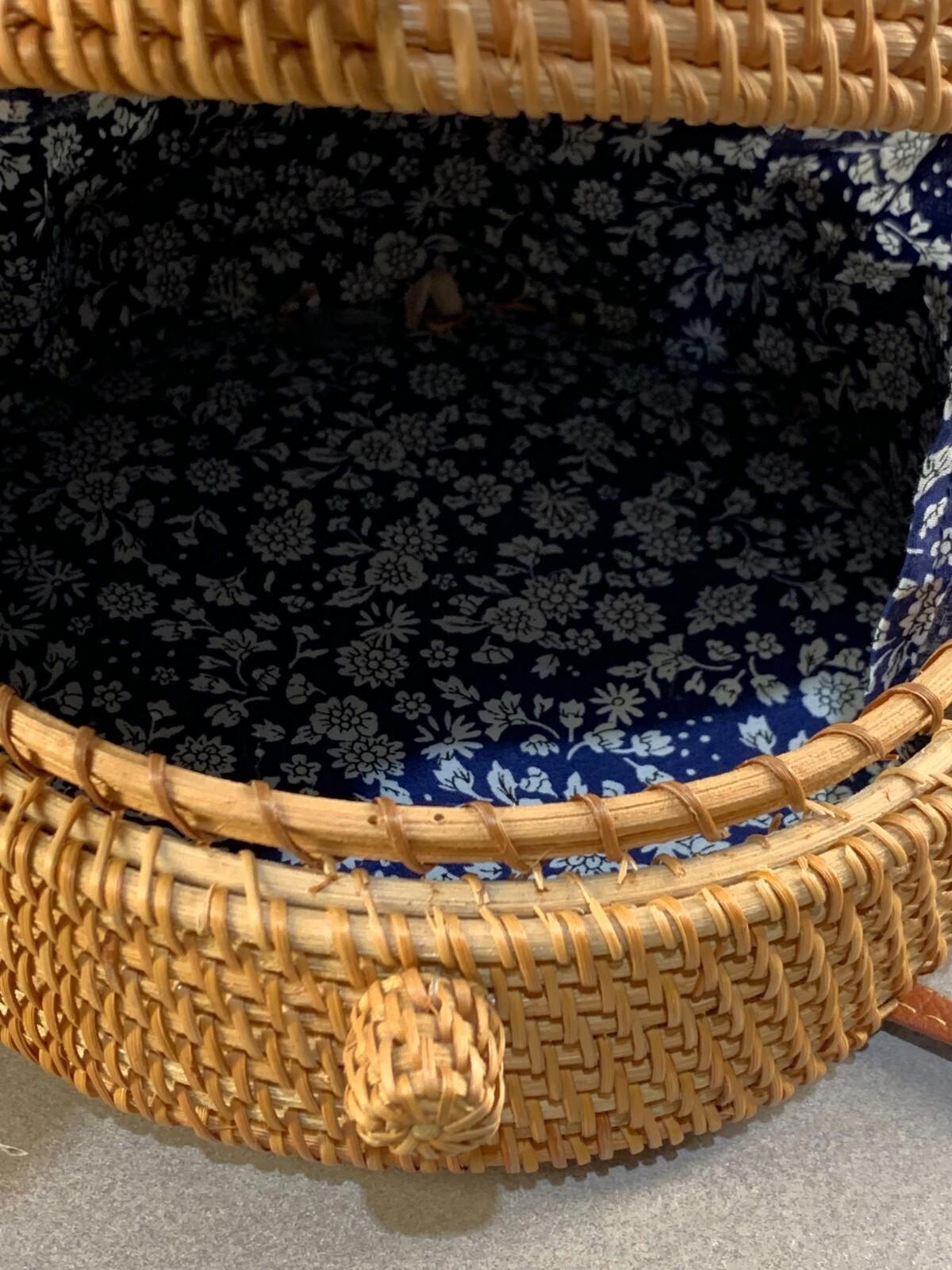 Vintage hand made Pastoral Style Woven Rattan Crossbody Bag