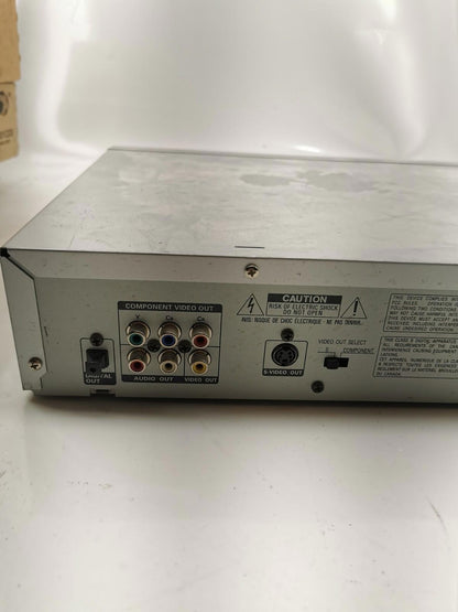 Sanyo DVD-7201 Component Digital Video DVD Player.