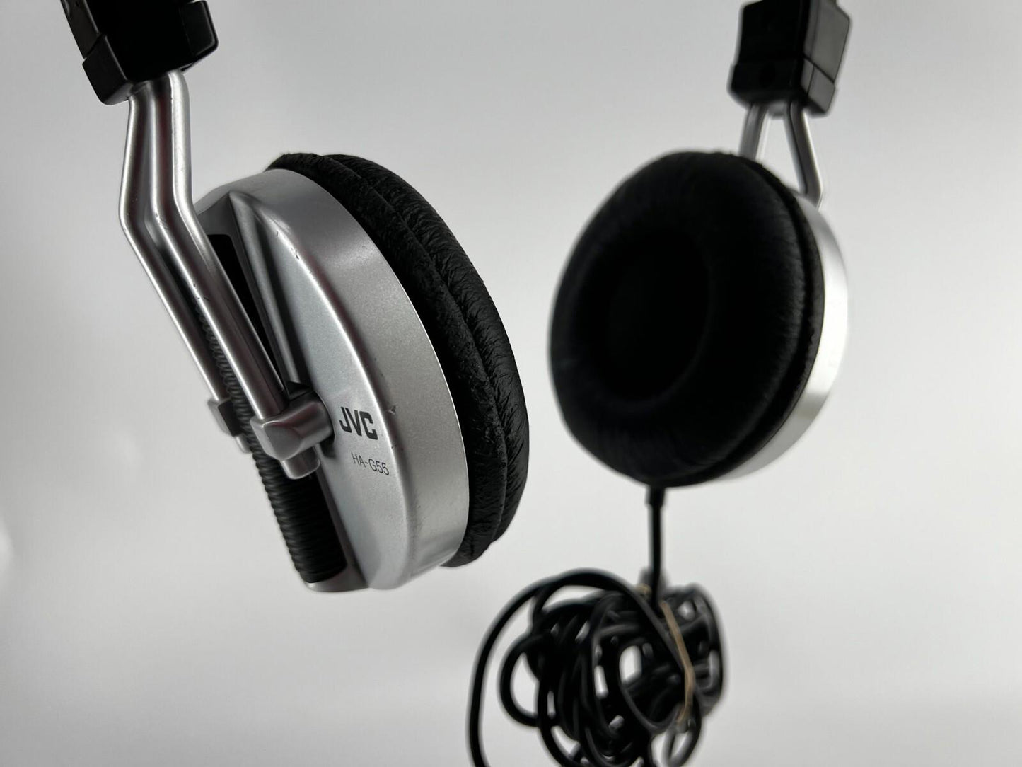 JVC HA-G55 3.5mm/ 6.3mm Connector Circumaural Full Size Headphone