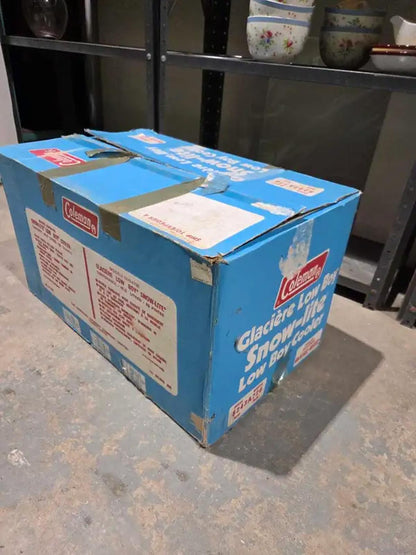 Vintage Coleman Low Boy Snow-Lite Cooler - 60s/70s