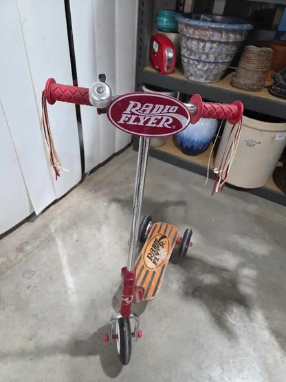 Vintage Radio Flyer Little Red Scooter