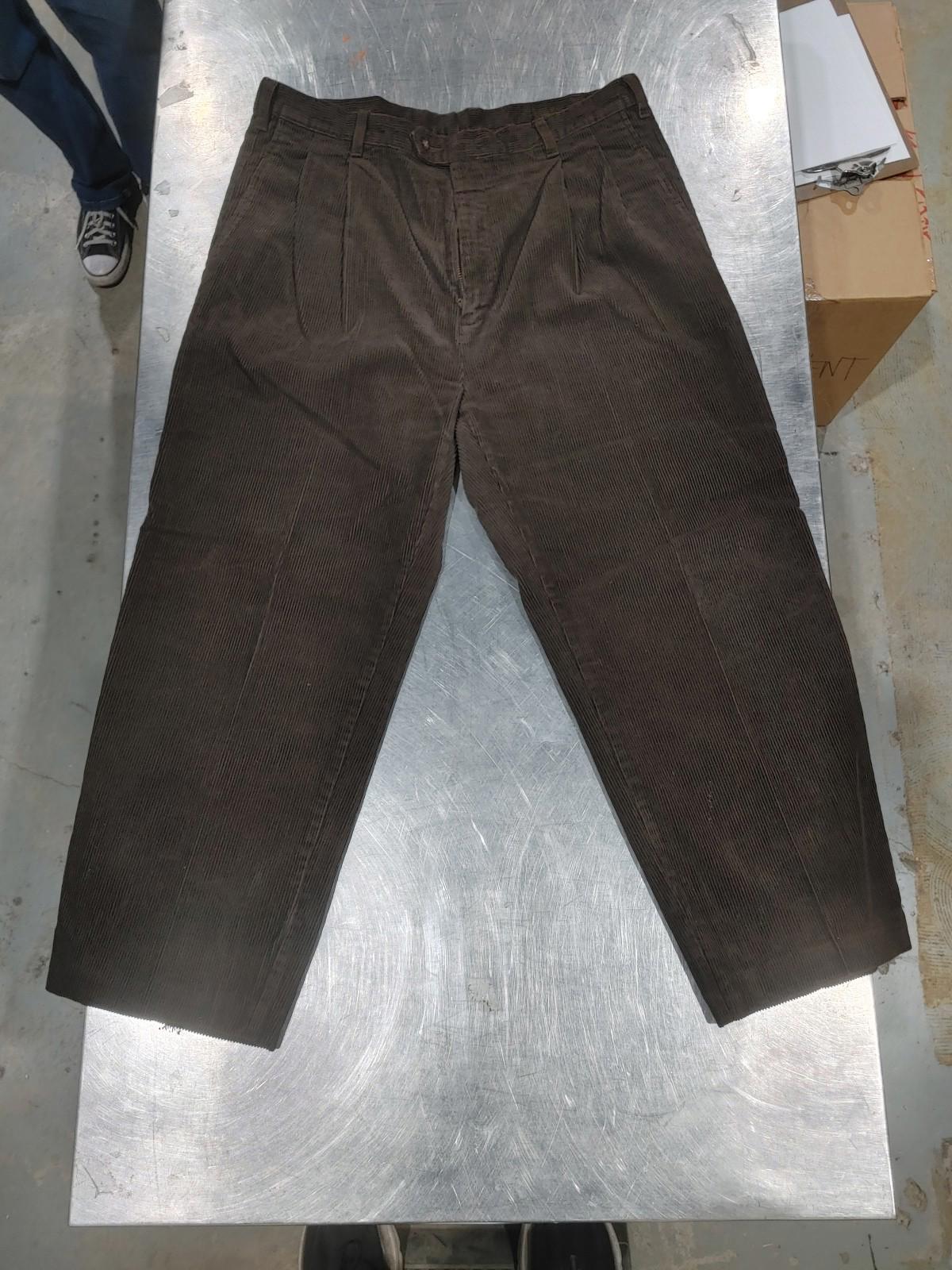 Good Condition Chaps Ralph Lauren 100% Cotton Brown Corduroy Jeans Size 38x34