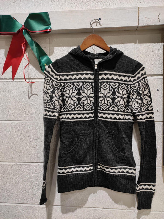 Suzy Shier Women's Small Gray Nordic Winter Theme Hoodie Full Zip