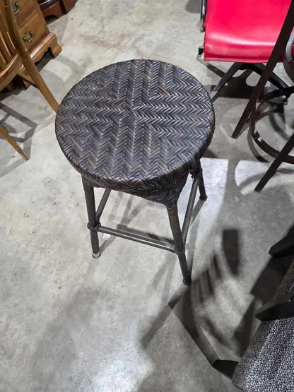 Resin Wicker 30" Bar Stool - Swivel