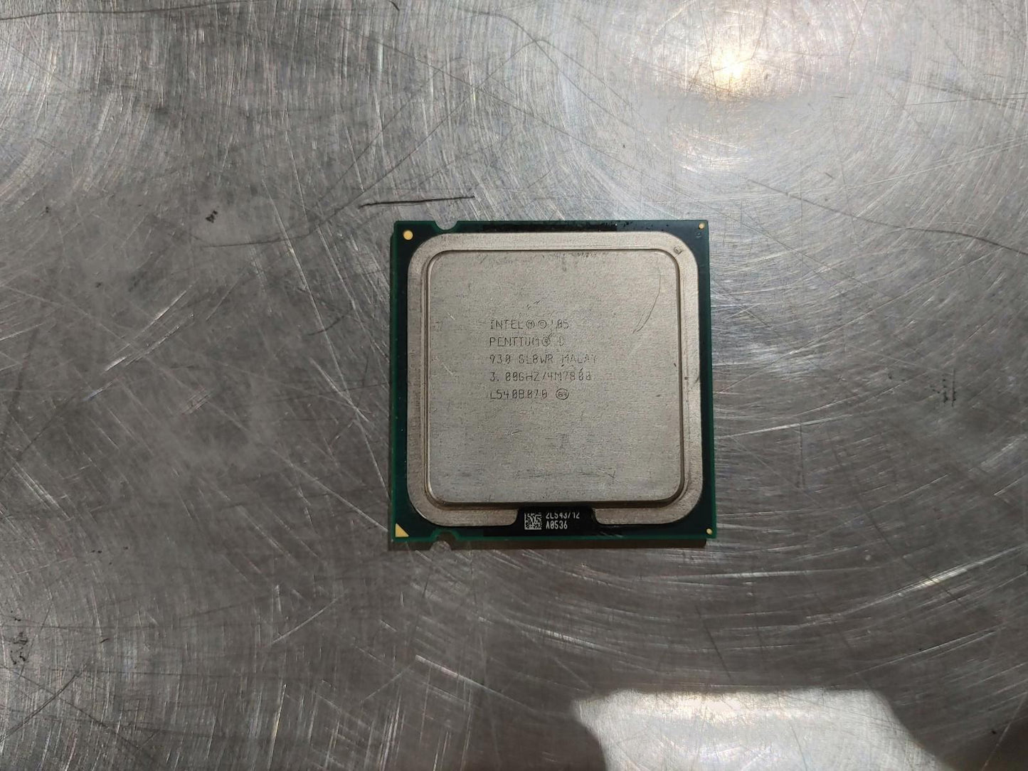 GOOD CONDITION Intel Pentium D 930 CPU Untested