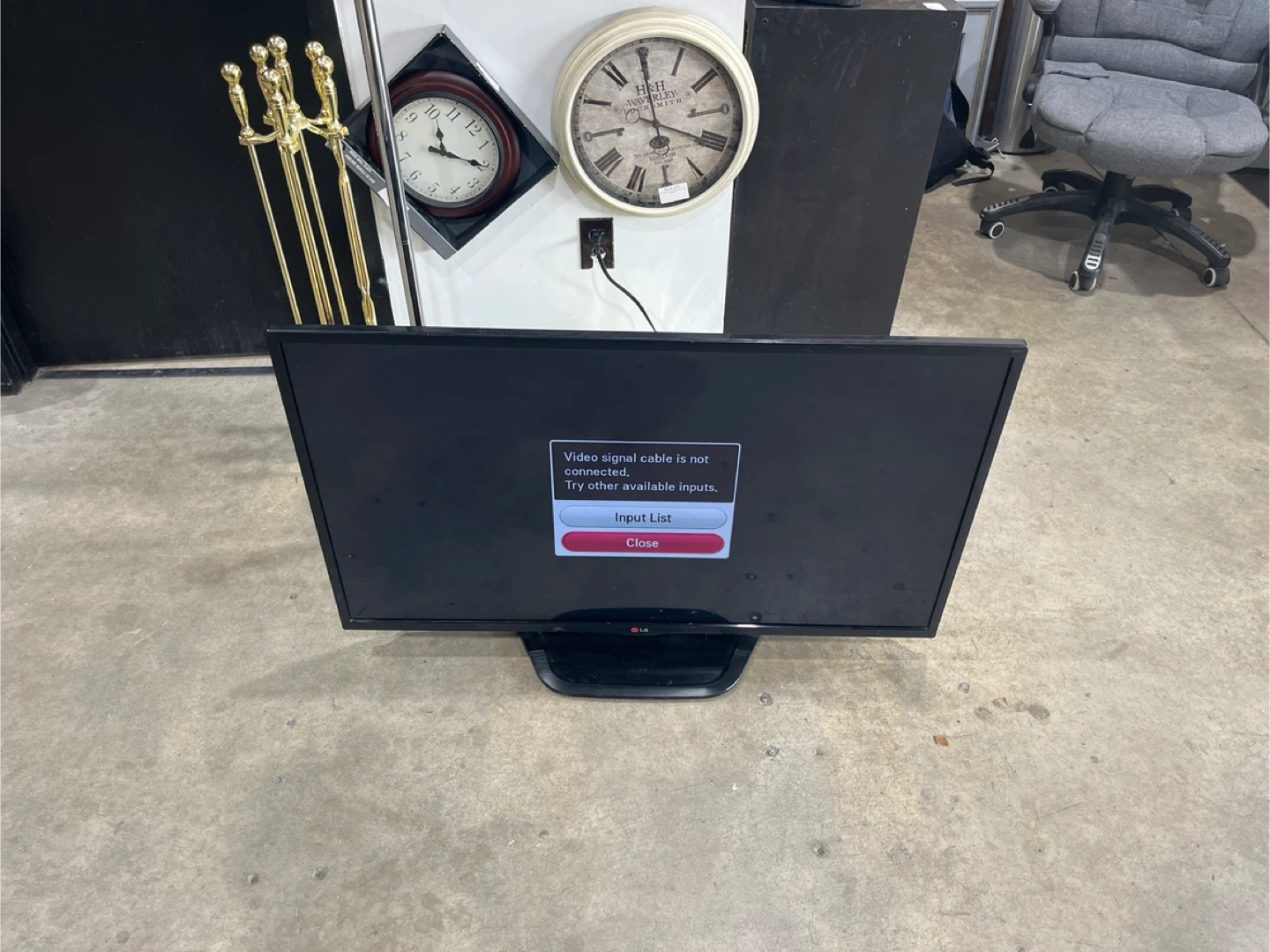 LG TV - Good Condition!