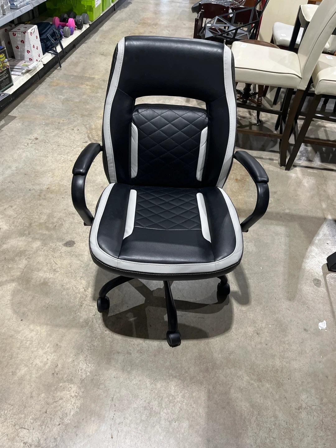 Black & White Gaming Chair