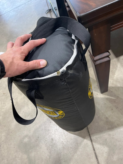 Everlast Worldwide Heavy Bag