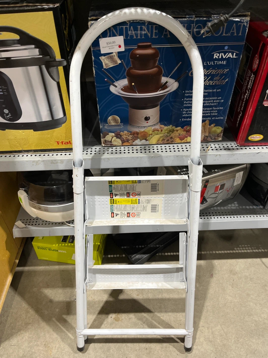 White Folding 2-Step Ladder