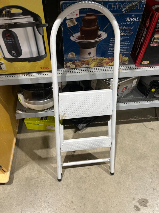 White Folding 2-Step Ladder