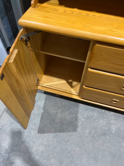 Wooden Hutch with Wine Rack