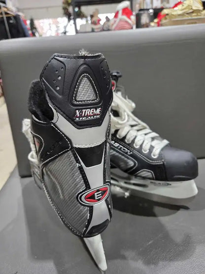Easton X-treme Stealth Adult Hockey Skates Size 8