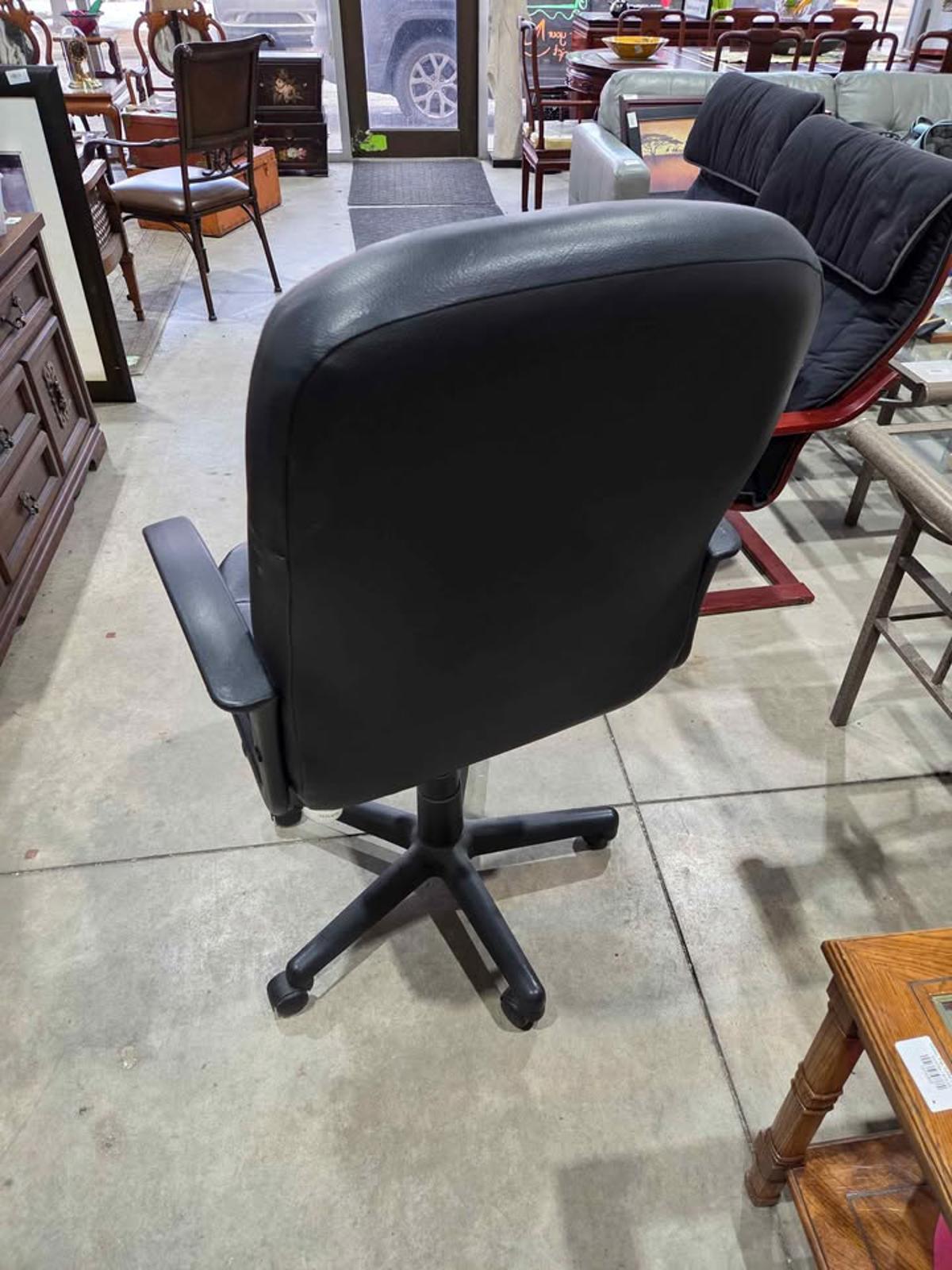 Black Leather Office Chair
