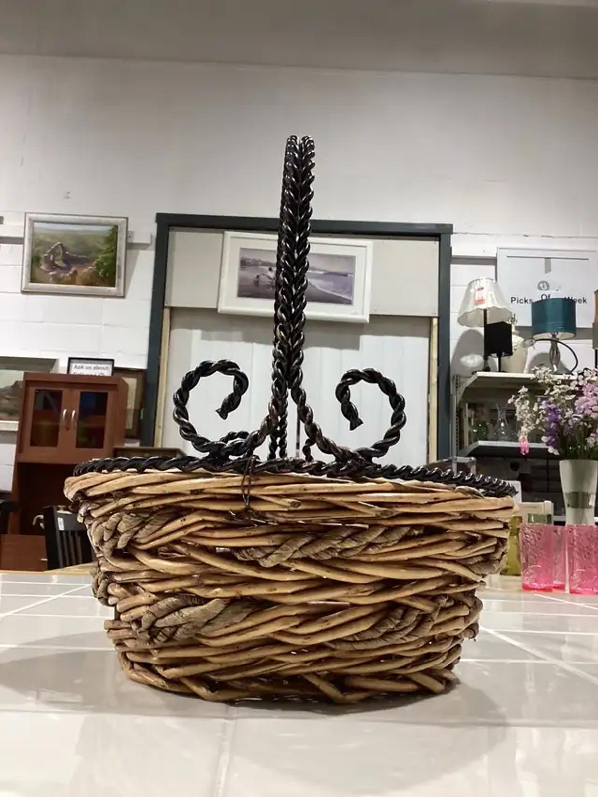 Wicker Basket with Decorative wire handle