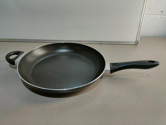 Lagostina Ticino Frying Pan Non-Stick, Dishwasher & Oven Safe.