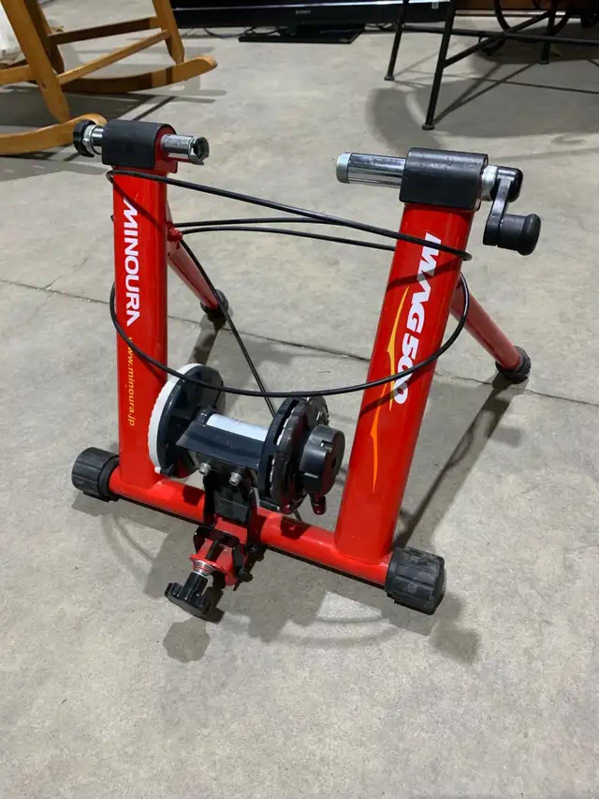 Minoura Magturbo Indoor Bike Stand