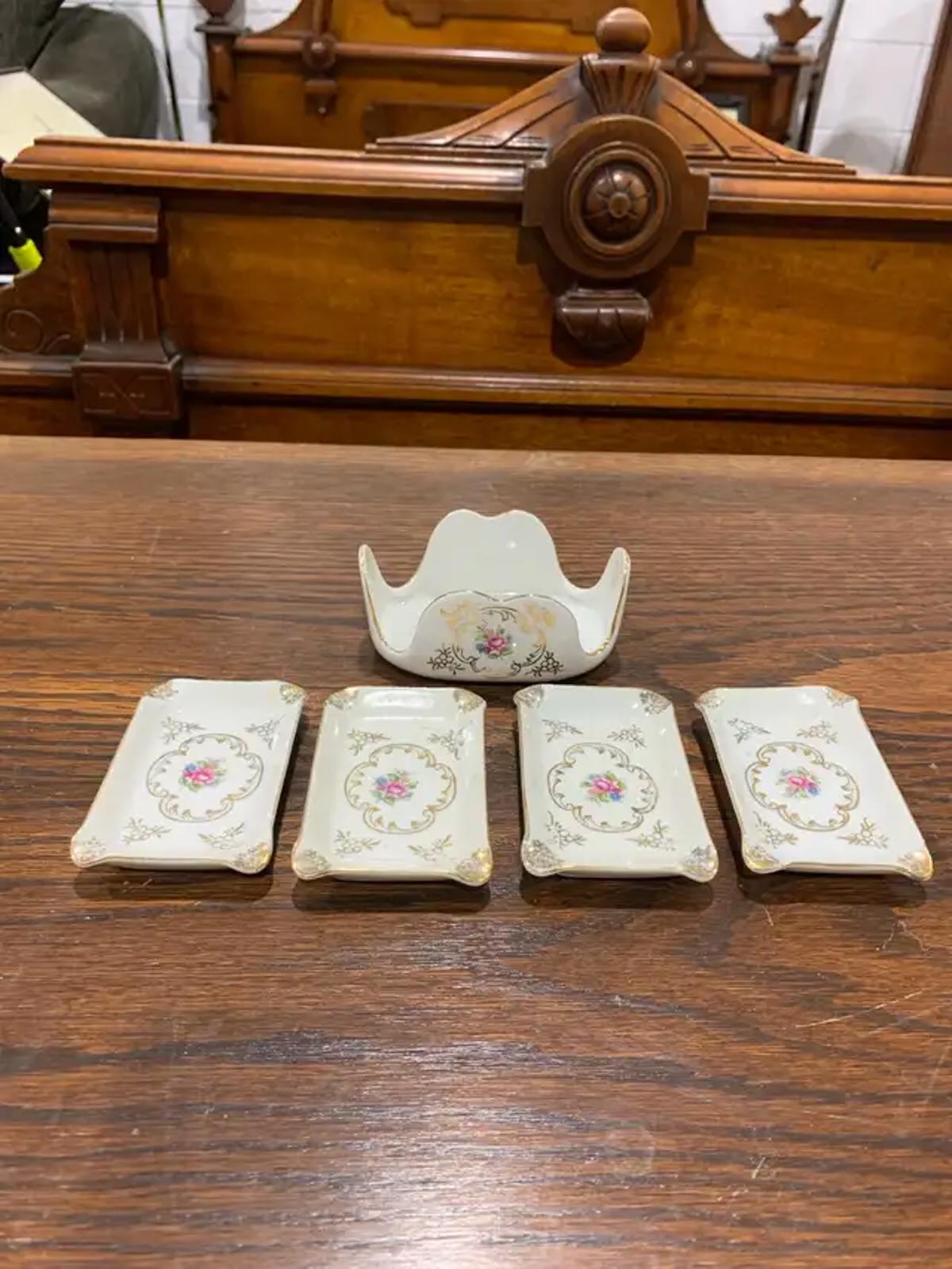 Vintage stacking jewlry trays