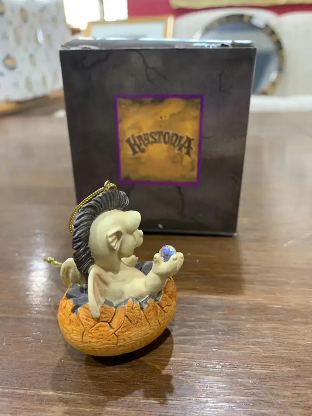Krystonia Hello #765 dragon egg ornament
