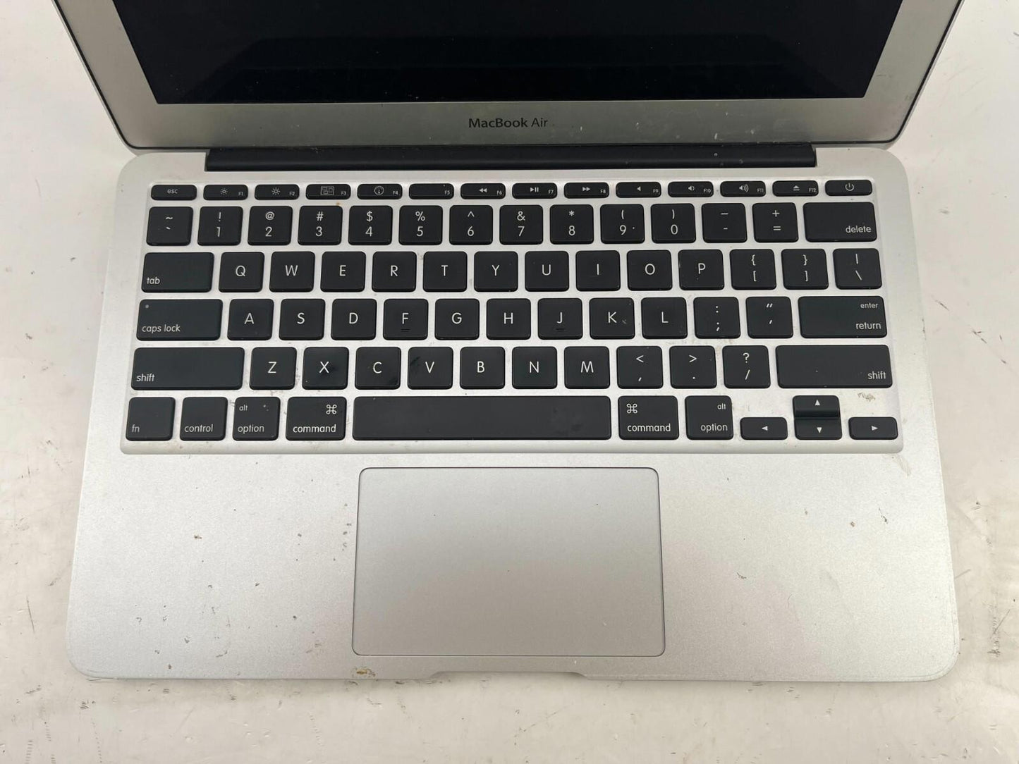 Macbook Air 1370 Bad Screen For Parts