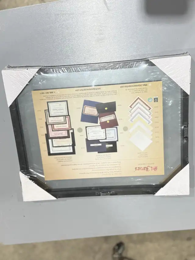 St. James Small Award/Certificate Frame