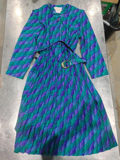 VIPetites Short Dress Size 12P with Belt Purple Blue Green Good Condition