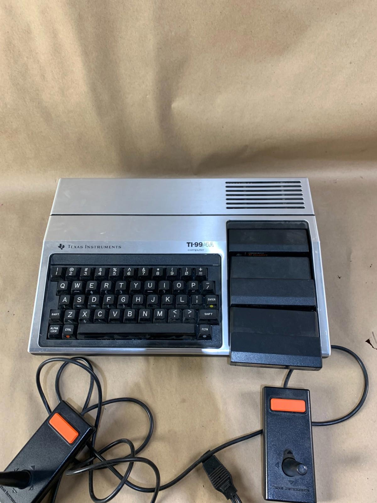 Vintage Texas Instruments TI99/4A Home Computer TI-99 + GAMES + Joystick