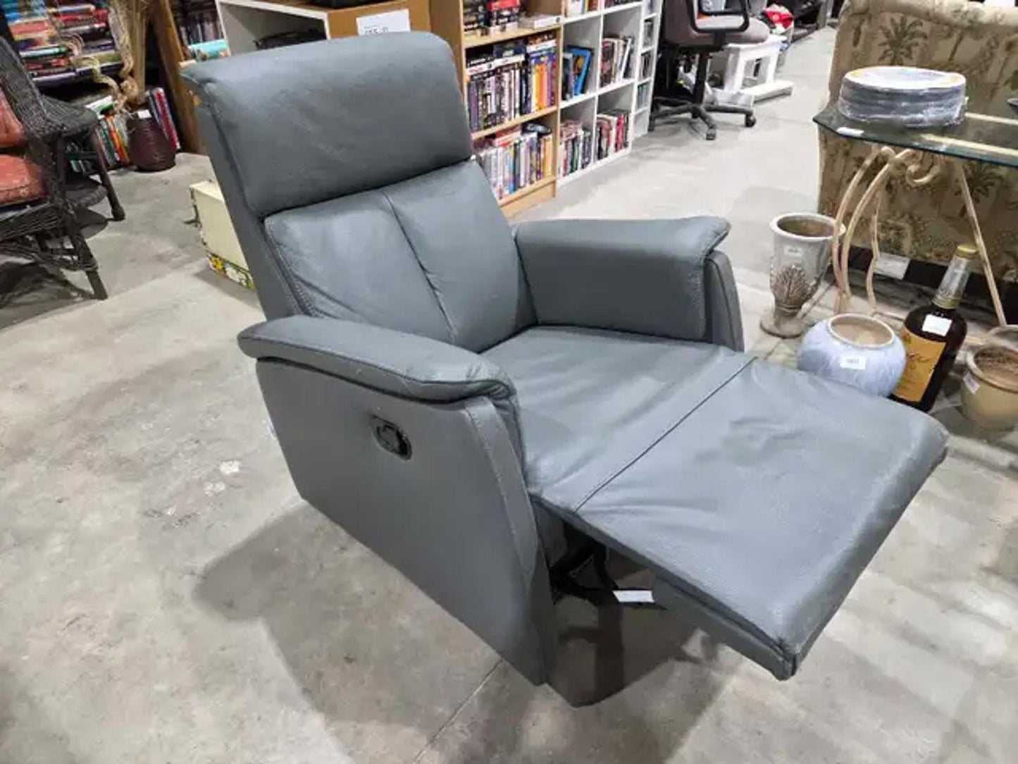 Spaziorelax Leather Recliner/Rocker Armchair