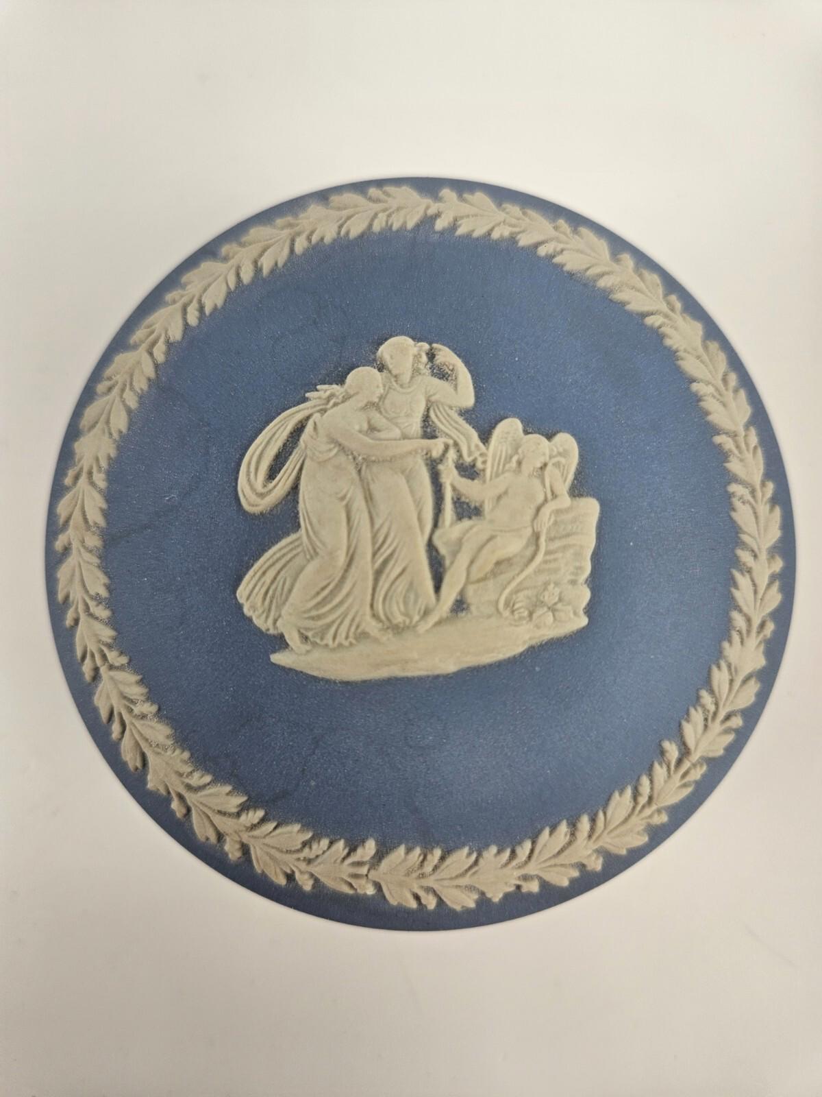 Couvercle vintage rond pour boîte à bague et à bijoux en jasperware Wedgwood, Angleterre