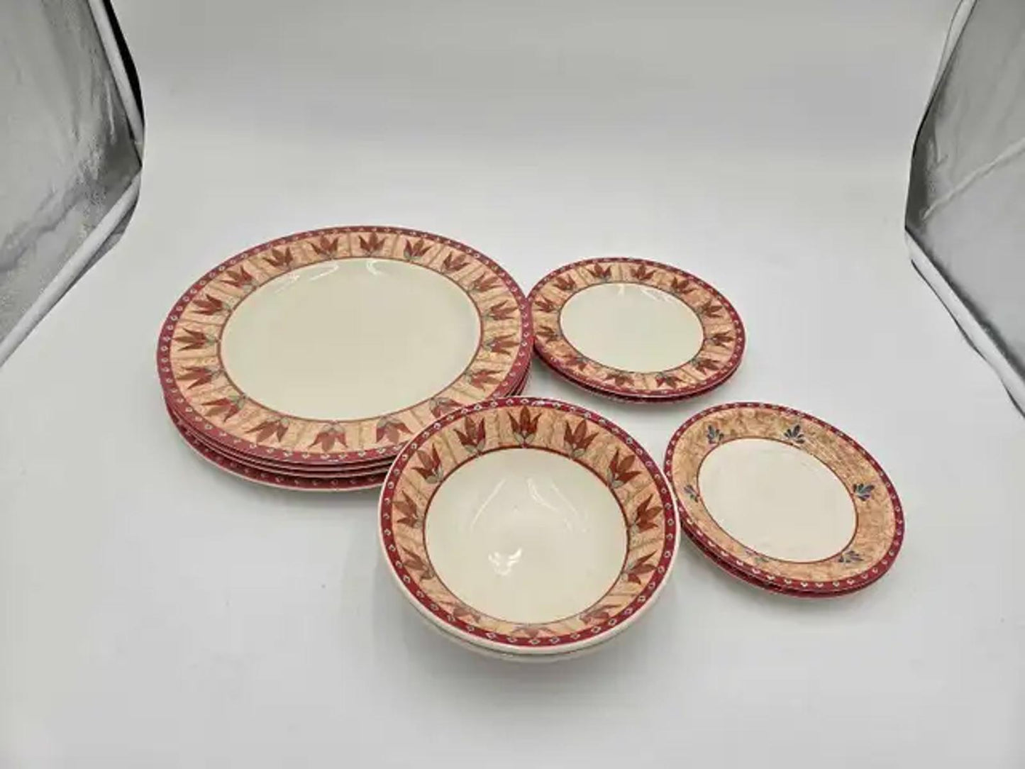 Johnson Bros Papyrus Dish Set 1997 - Made in England