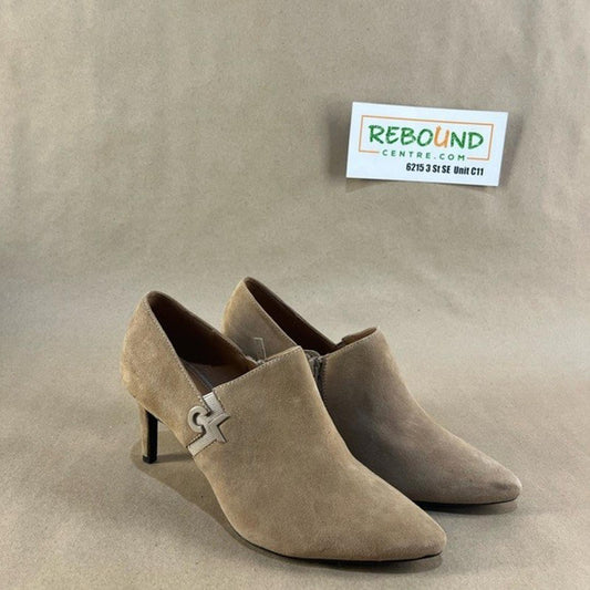 Calvin Klein Women’s Joanie Suede Ankle Boots (Size US 8.5)