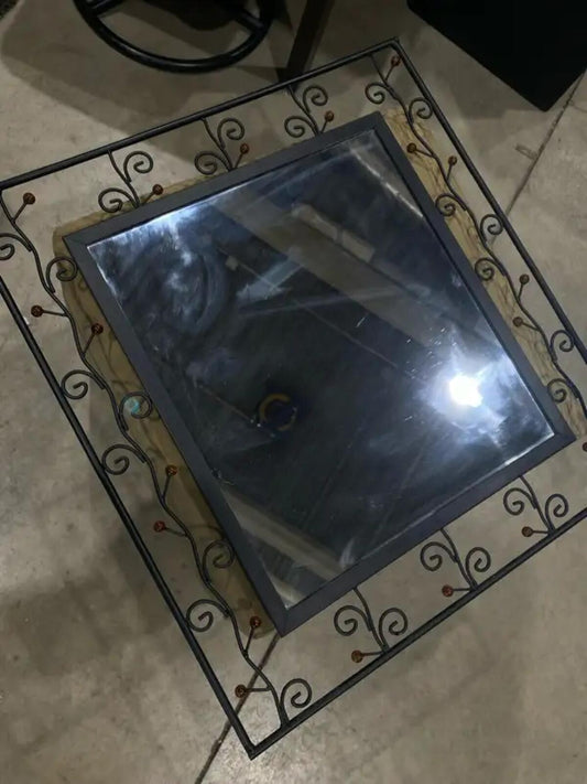 Detailed Accent Mirror