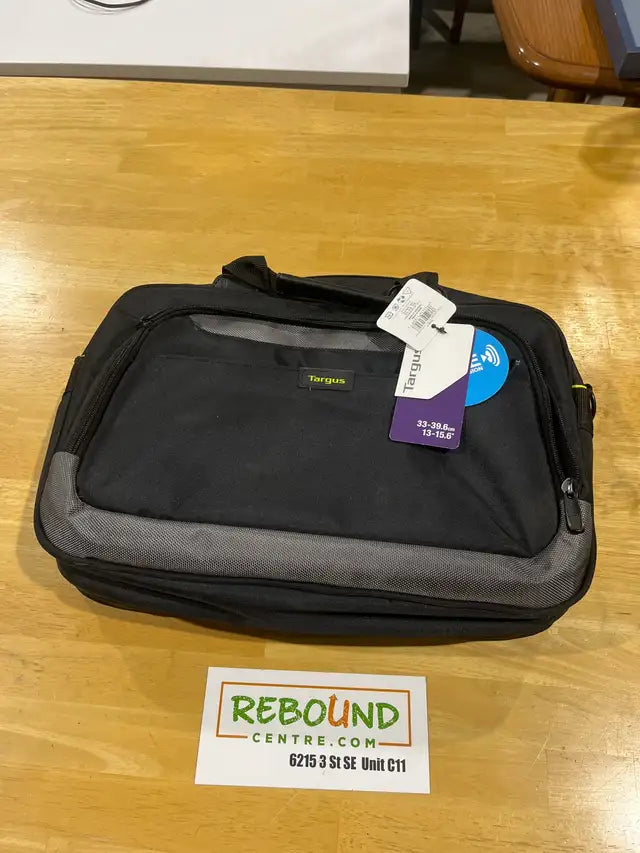 Brand newTargus city gear laptop travel case