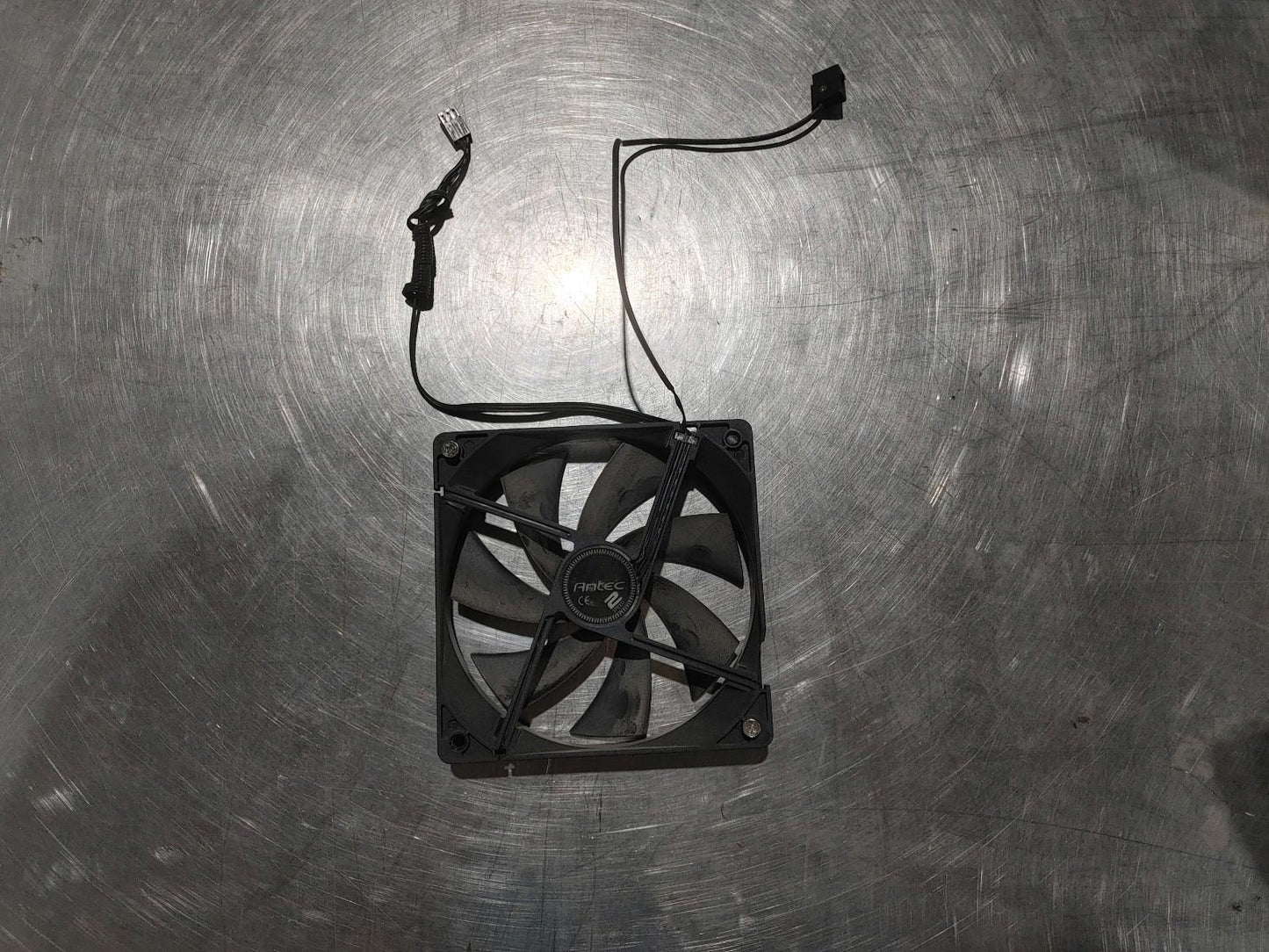 GOOD CONDITION Antec 120mm PC Case Fan with adjustable speed controller Black