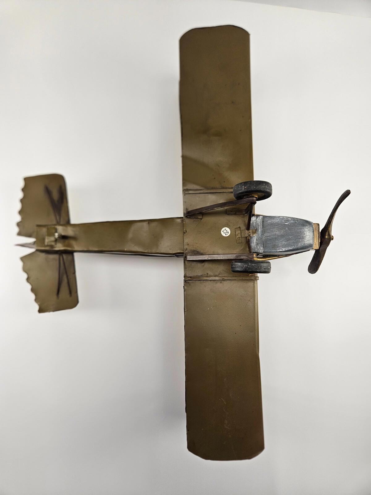 Avion vintage de la Seconde Guerre mondiale, modèle réduit moulé sous pression et fabriqué à la main, 18 po.