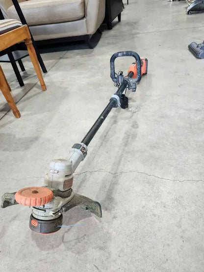 Black and Decker Cordless String Trimmer