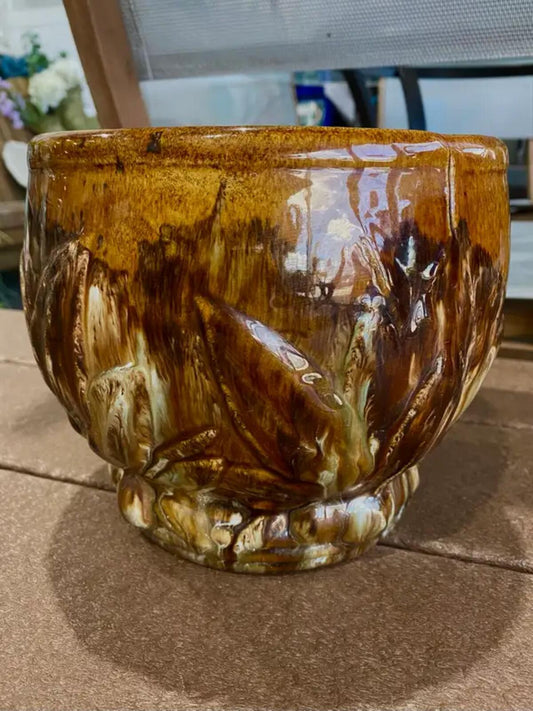 Vintage McCoy Pottery jardiniere
