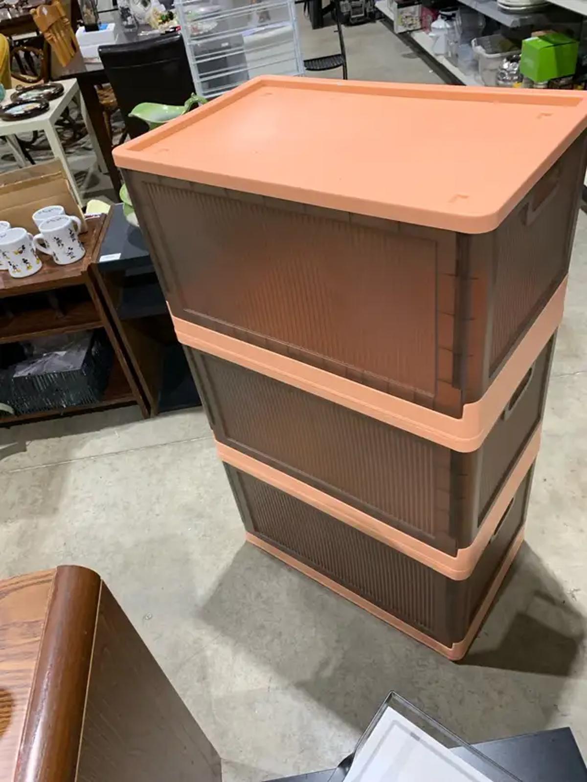 Large Stacking Storage Cubes in Peach