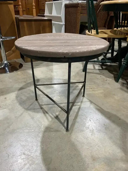 Industrial Rebar Round Side Table 20’