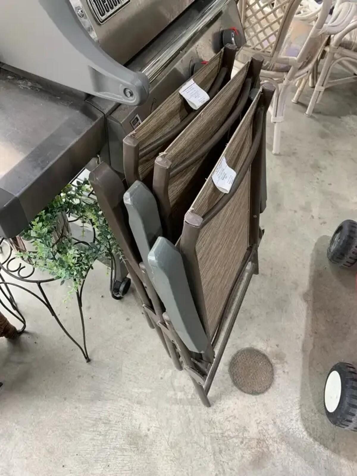 Set of 3 Folding Patio Chairs