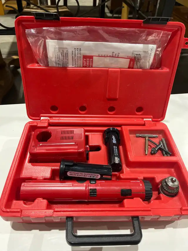 Milwaukee Cordless Screwdriver