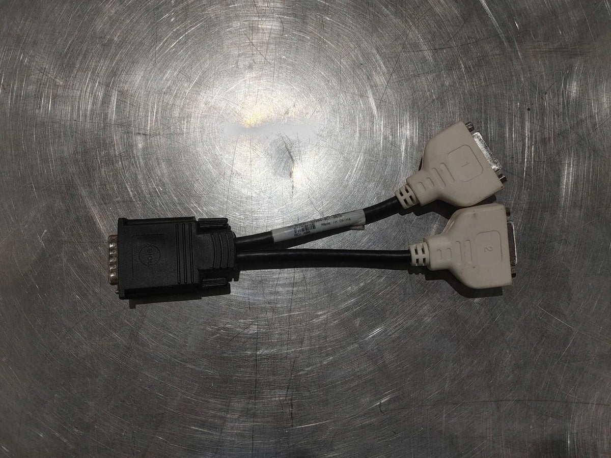 GOOD CONDITION Molex to Dual DVI Female 6inch Cable Black