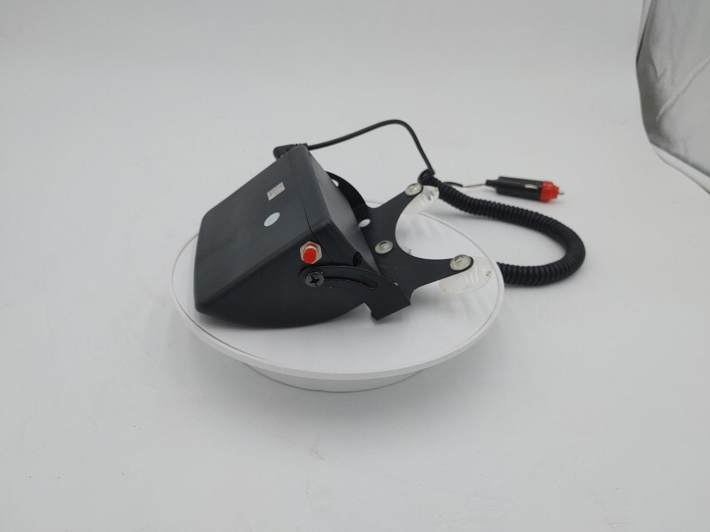 Good Condition Suction-mount Car 12V Safety Flood Light Black Untested