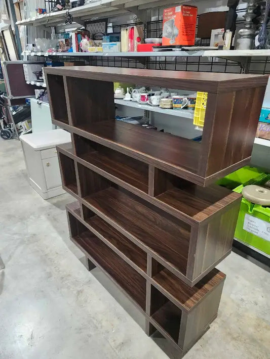 Wooden Zig Zag Shelf